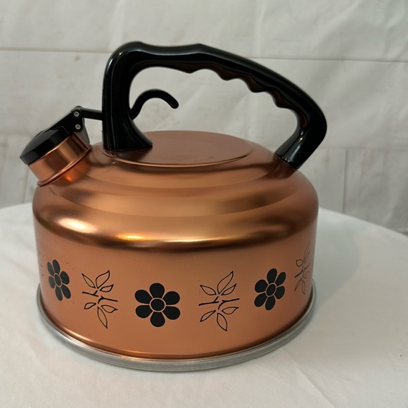 Mirro Aluminum Co. Other - Mirro Aluminum Company NOS MCM Vintage Whistling Tea Pot Copper Look Flowers